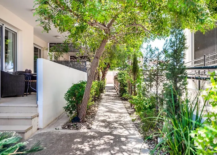 Sunnyvillas: 2br Mythical Apt*swimming Pool*ak04 *